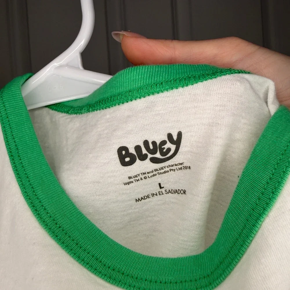 Kids‎ Bluey T Shirt White Green Shamrock Graphic Tee Size L